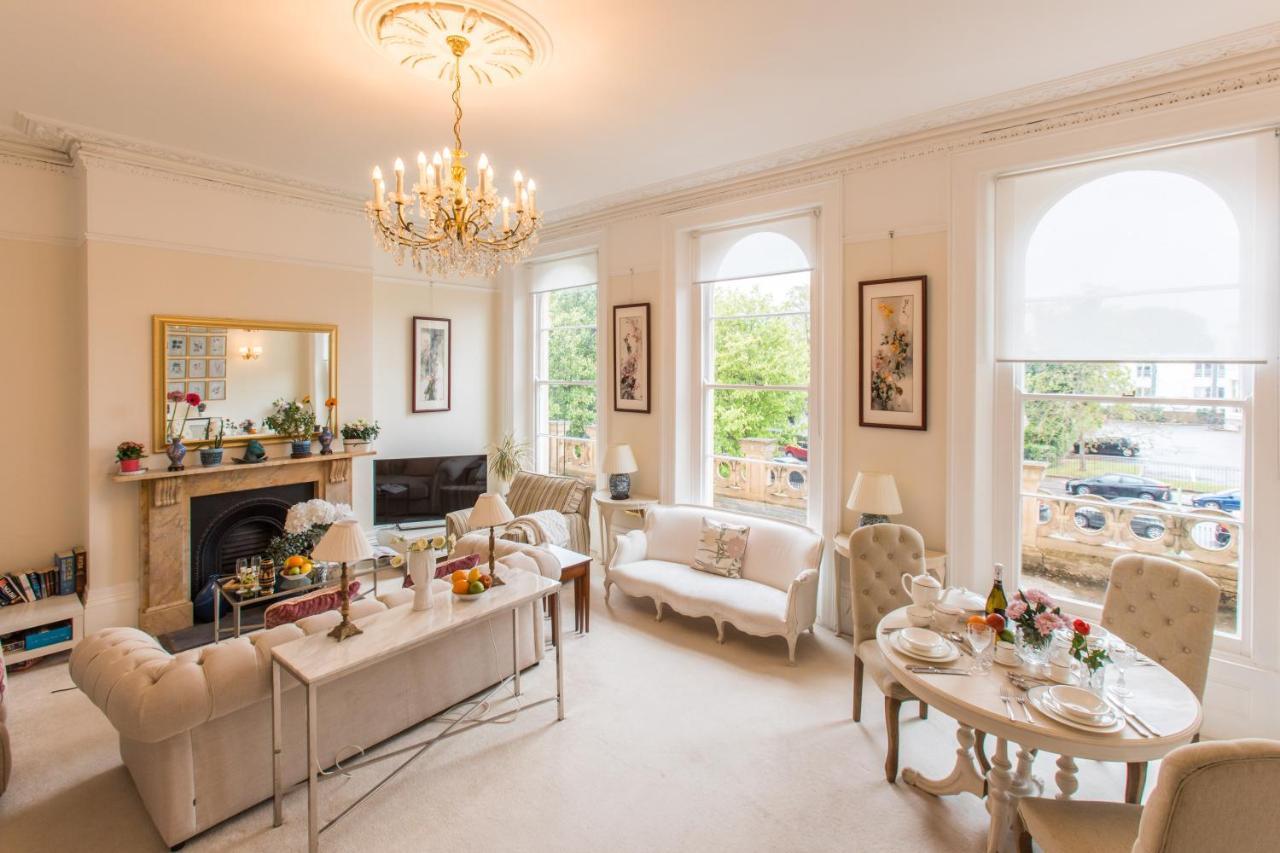 Flat 3, 6 Lypiatt Terrace Cheltenham Gloucestershire Gl50 2Sx מראה חיצוני תמונה