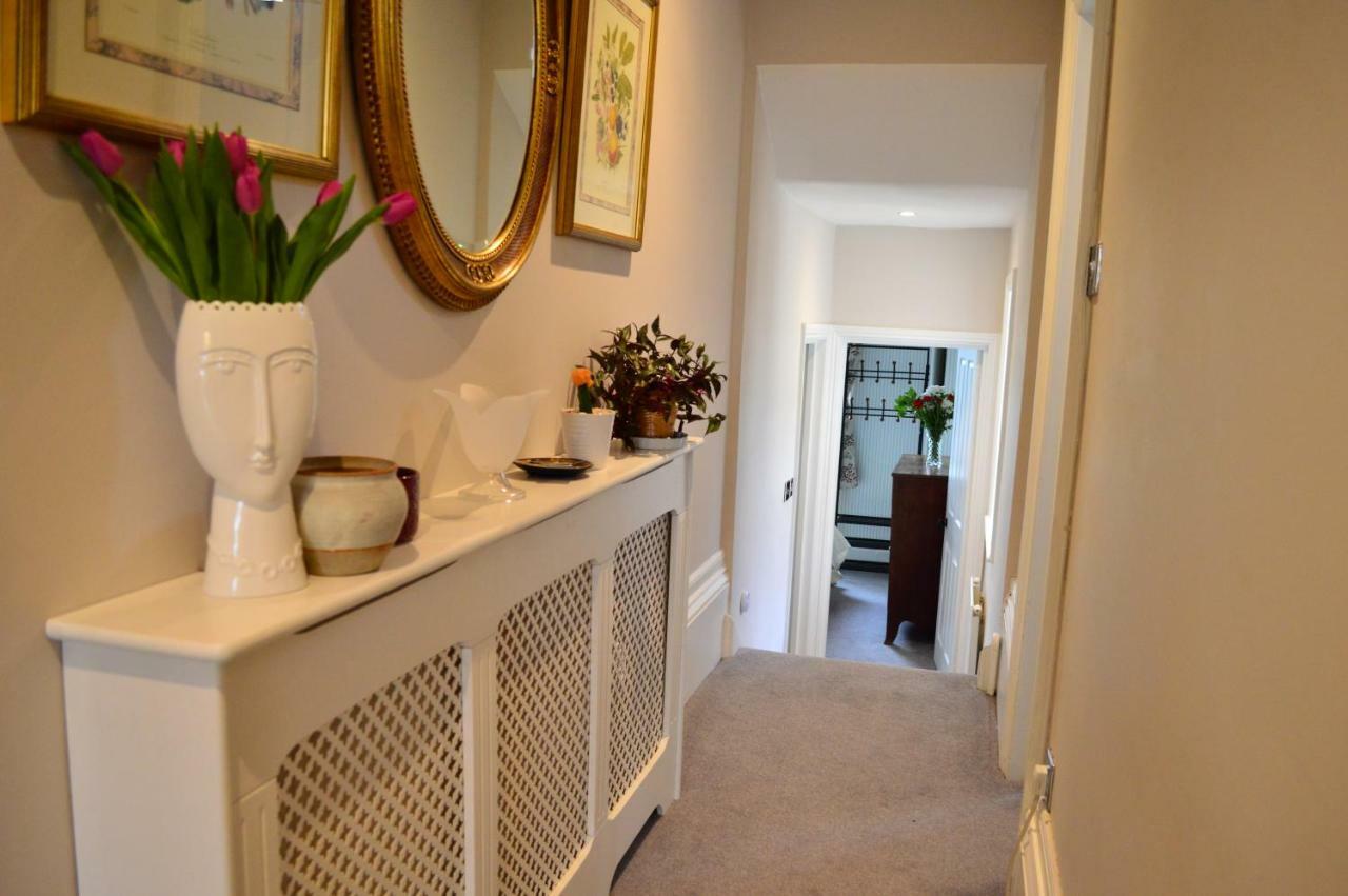 Flat 3, 6 Lypiatt Terrace Cheltenham Gloucestershire Gl50 2Sx מראה חיצוני תמונה